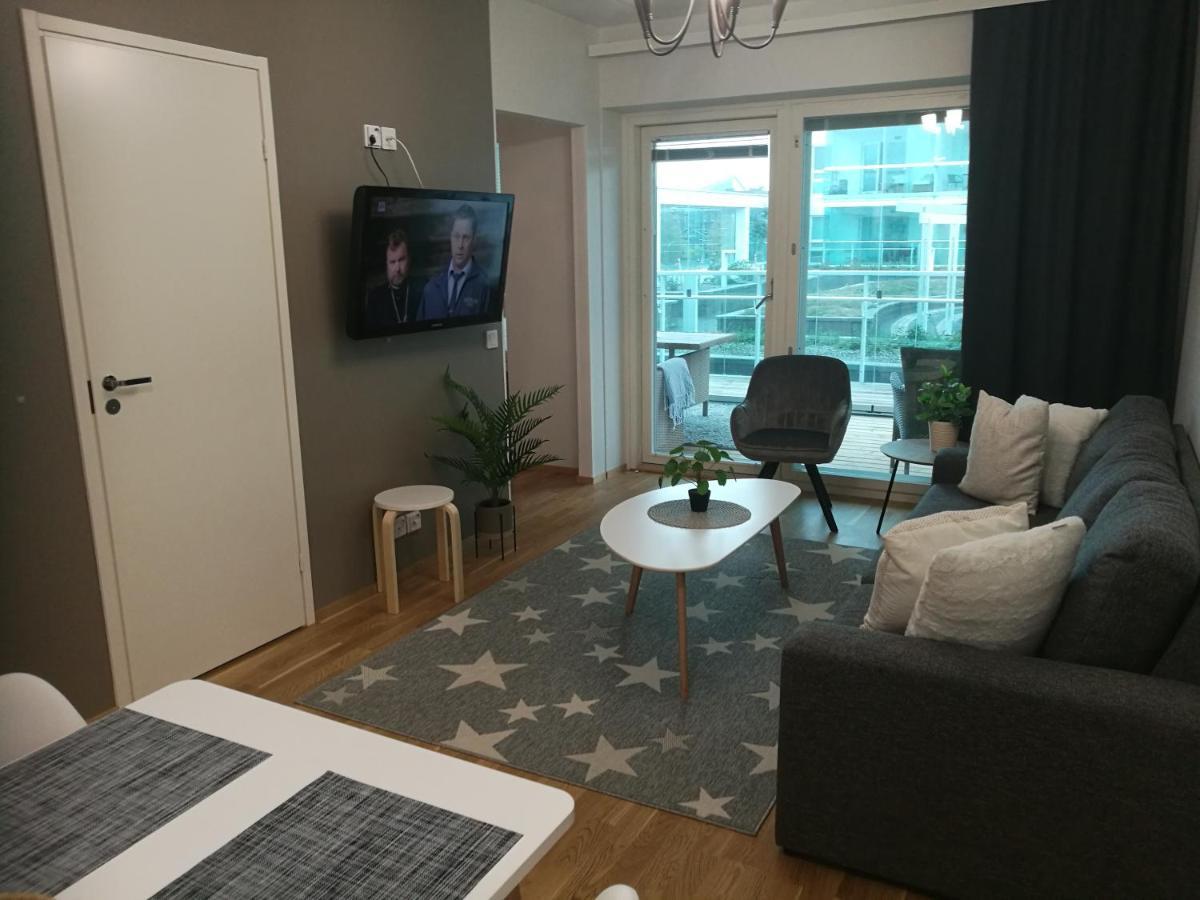 Starhomes Double Lux 8 Oulu Esterno foto