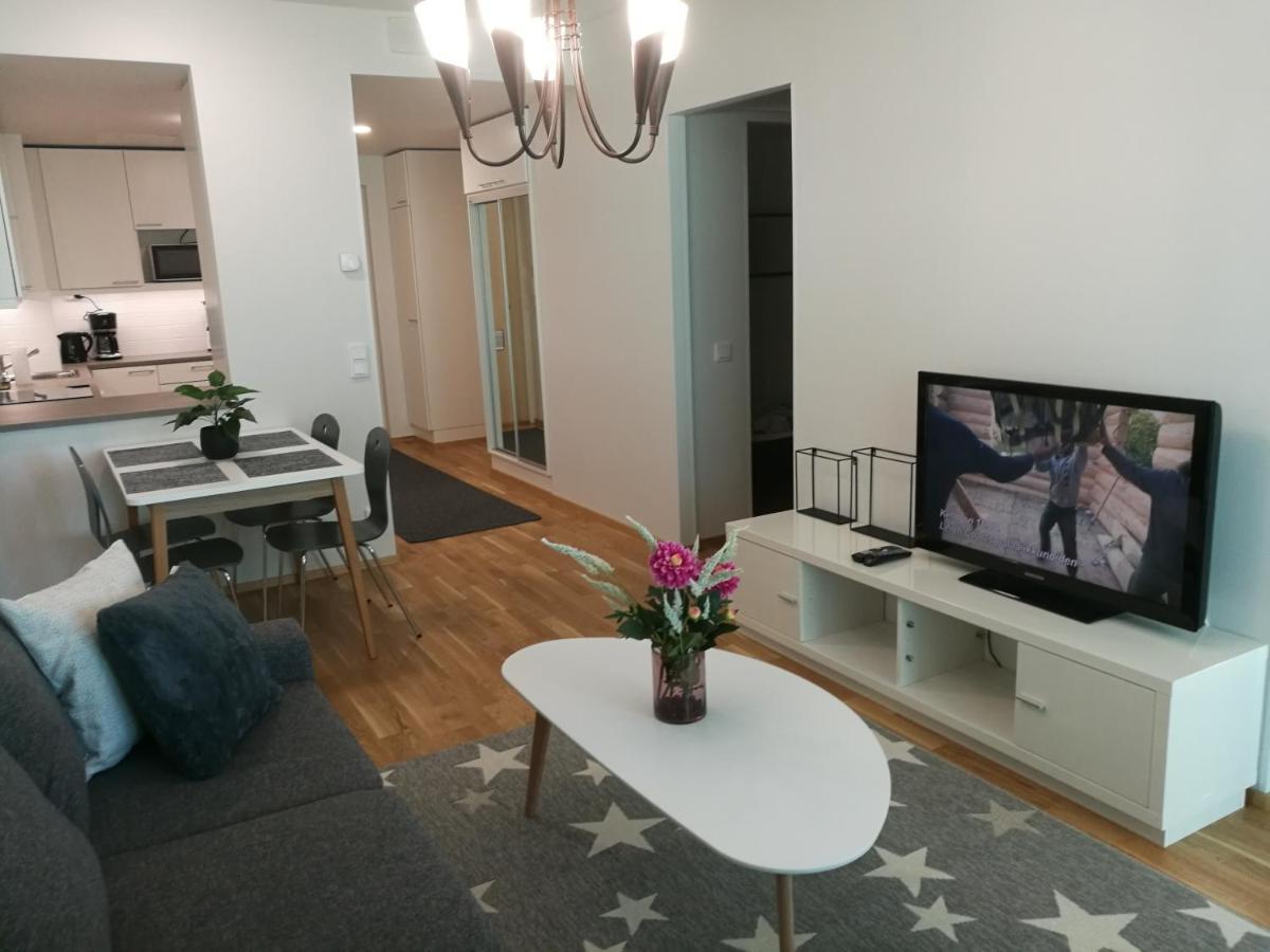 Starhomes Double Lux 8 Oulu Esterno foto