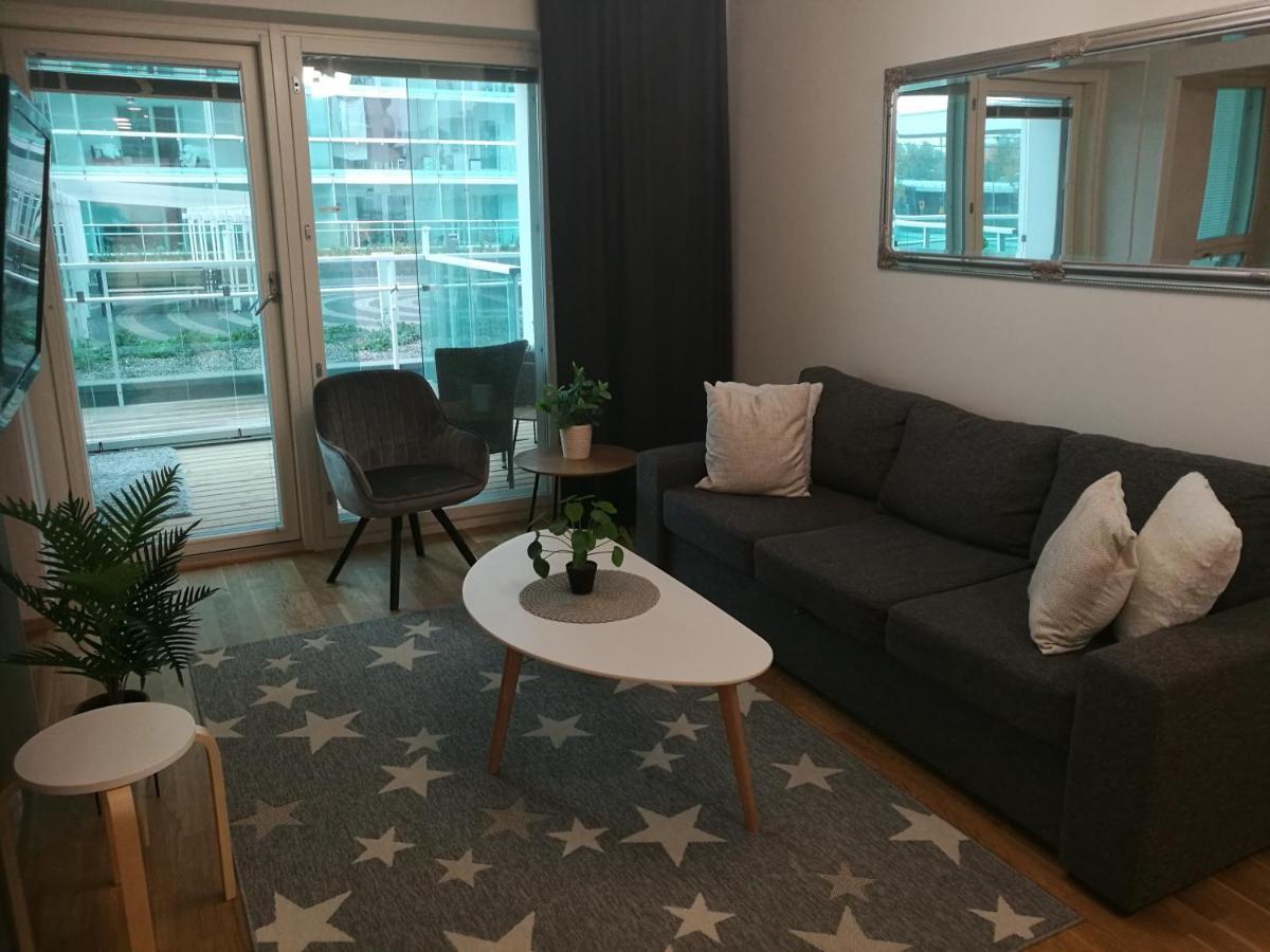 Starhomes Double Lux 8 Oulu Esterno foto
