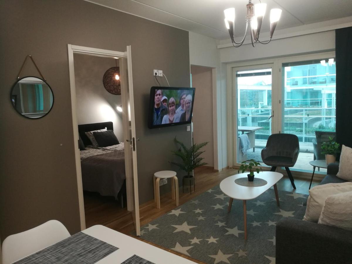 Starhomes Double Lux 8 Oulu Esterno foto