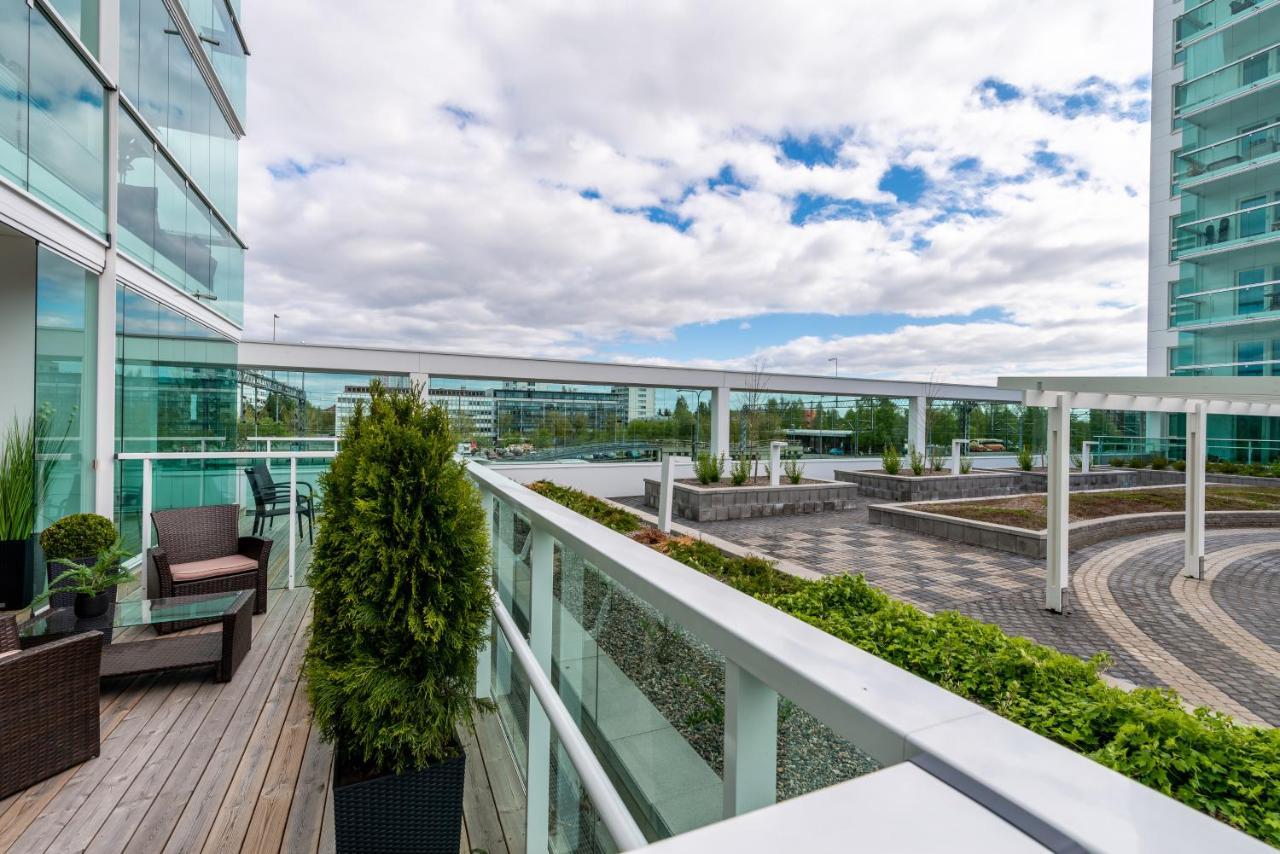Starhomes Double Lux 8 Oulu Esterno foto