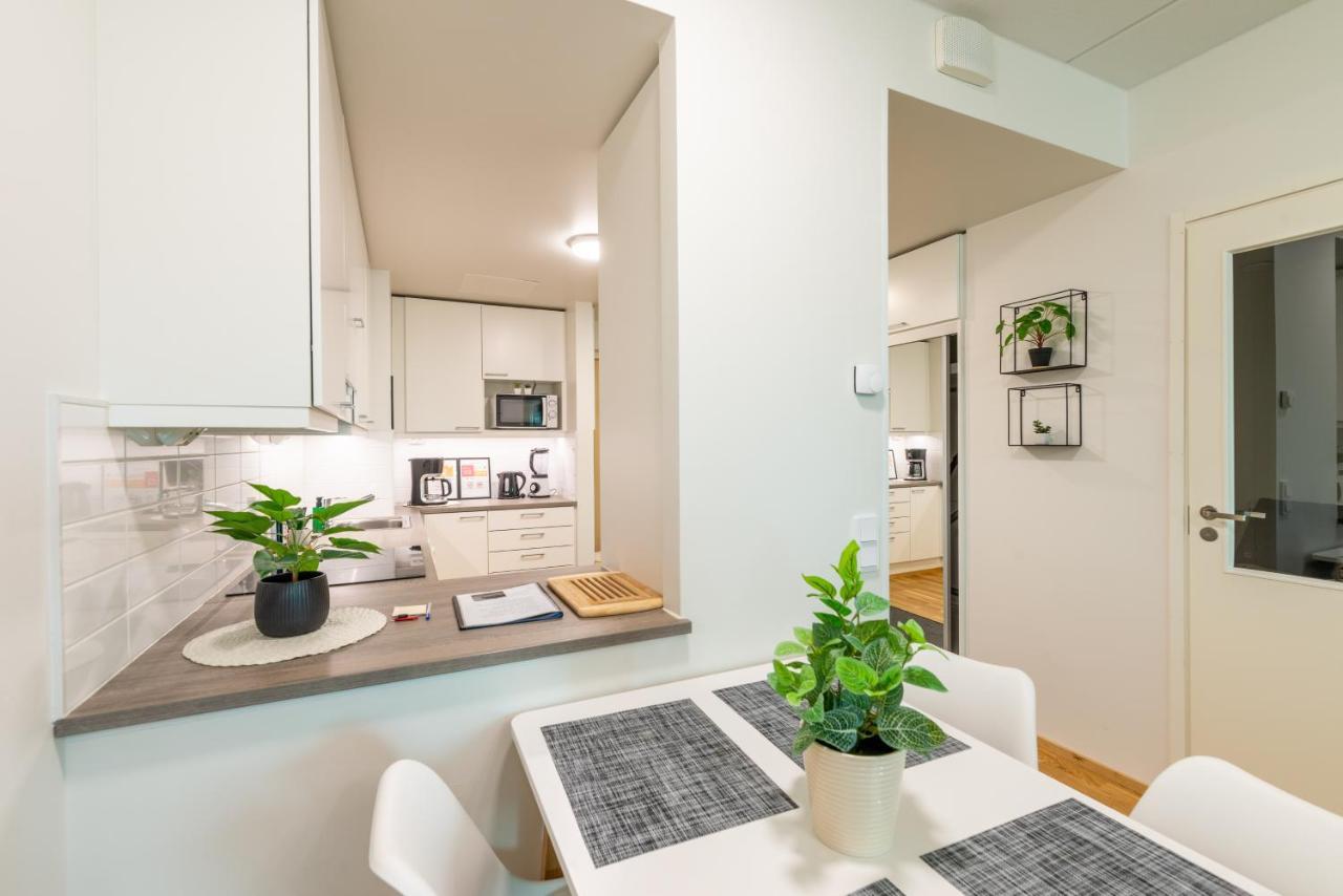 Starhomes Double Lux 8 Oulu Esterno foto